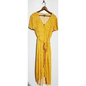 Universal Threads Short Sleeve Yellow Gold Floral Fall Dress Size Large Cottage